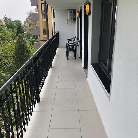 Surf House Rose I Po3a L بيت ضيافة