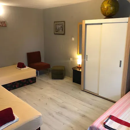 Surf House Rose I Po3a L Guest house *