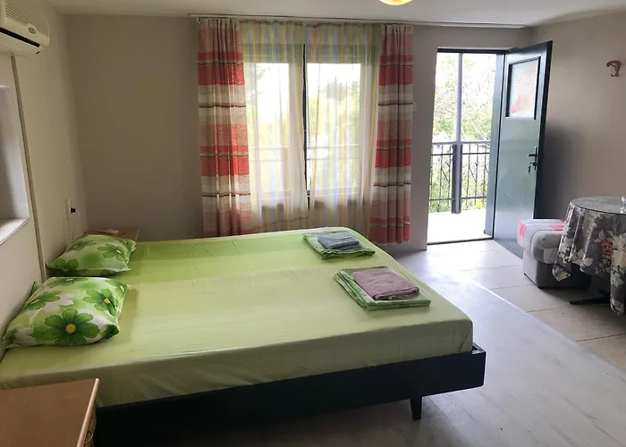 Surf House Rose I Po3a L Guest house