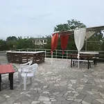 Pensionat Surf House Rose I Po3a L
