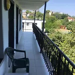 Surf House Rose I Po3a L Golden Sands