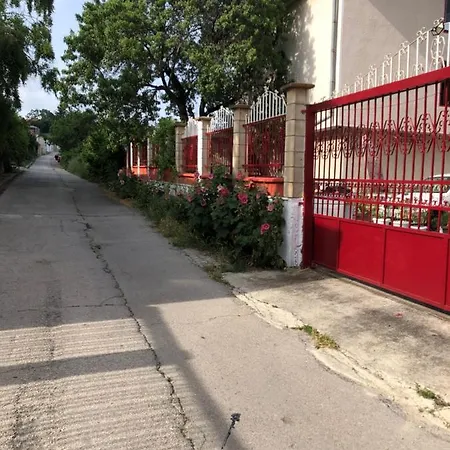 Surf House Rose I Po3a L 3*