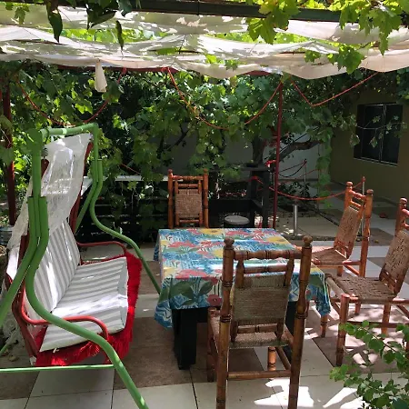 Surf House Rose I Po3a L 3* Золотые Пески