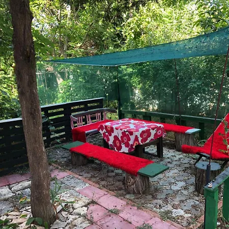 Surf House Rose I Po3a L