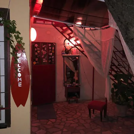 Гостевой дом Surf House Rose I Po3a L