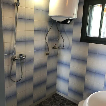 Гостевой дом Surf House Rose I Po3a L