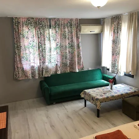 Surf House Rose I Po3a L Penzion *
