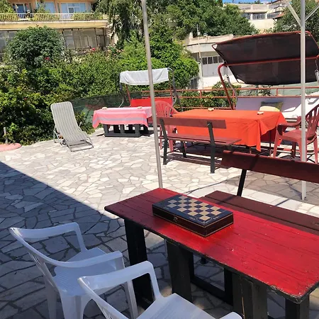 Гостевой дом Surf House Rose I Po3a L Золотые Пески