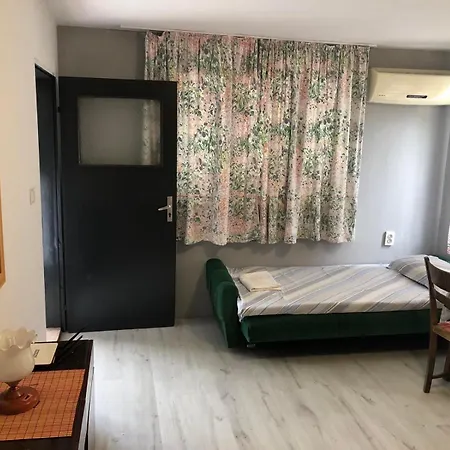Penzion Surf House Rose I Po3a L *
