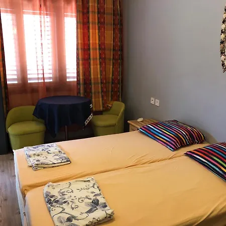 Penzion Surf House Rose I Po3a L