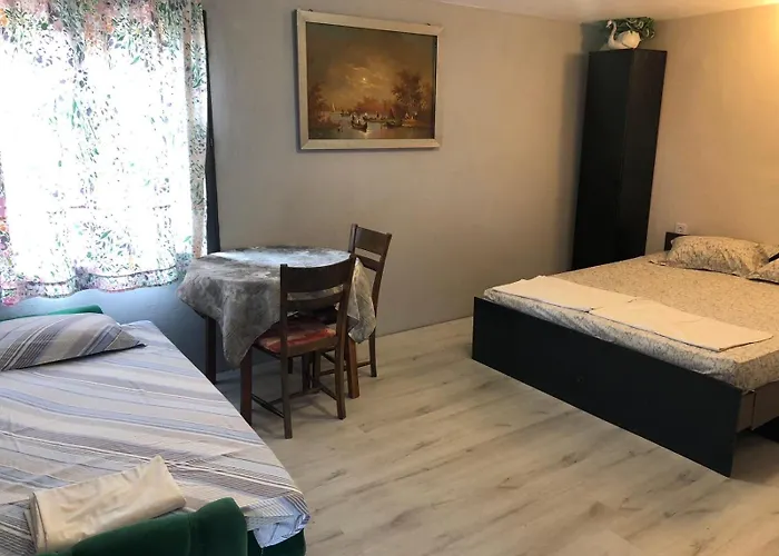 Surf House Rose I Po3a L Goudstrand